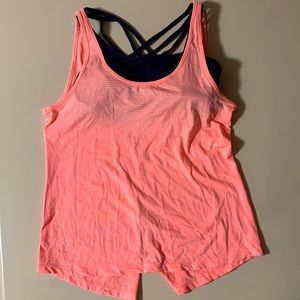 Athleta fitness top size small